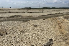 Over 100 irrigation lakes drying in central region
