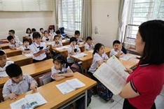 Hanoi to further boost investment in education, training