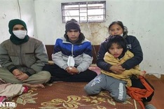 Ailing Hanoi family in desperate need of support
