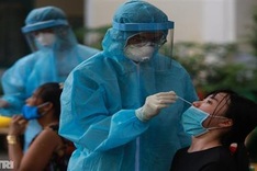 Vietnam confirms 400 more Covid-19 cases, HCM City hardest hit