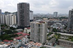 Hanoi apartment locked down after new Covid-19 cases discovered