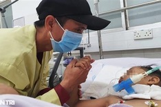 USD55,000 donated to help daughter of poor Long An man