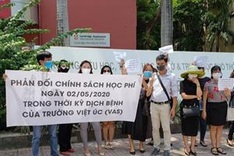 HCM City official calls for solutions to school-parents conflicts