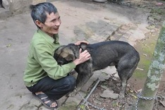 Blind man struggles to support mentally-ill sister