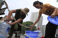 Hanoi to publicise water quality daily after oil contamination