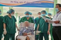 Vietnam’s most serious Covid-19 patient recovers