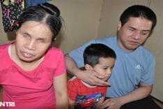 DTiNews readers support blind couple in Hung Yen