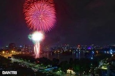 Hanoi to organise lunar New Year fireworks at 31 locations