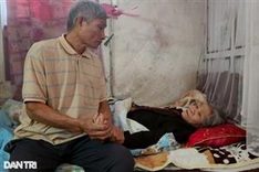 Elderly man in need of support for ill wife, small grandsons