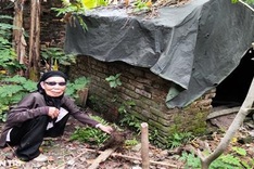 Elderly disabled woman in Haiphong needs help