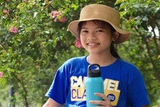 Hanoi student calls for balloon ban for new academic year events