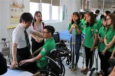 Japanese businesses to build links with local universities