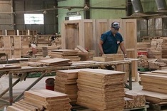 US extends investigations into wooden cabinets from Vietnam
