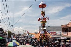 Indonesians flock to festival to cast mythical effigies out to sea