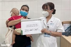 Poor couple receive support to save child from cancer