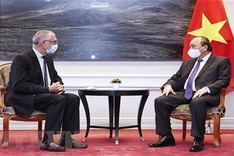 President: Vietnam offers all possible support for Swiss firms