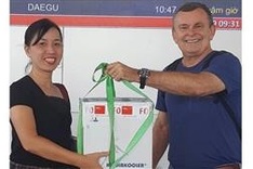 Americans donate corneas to help bring back the light for 10 Vietnamese