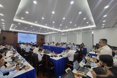 Teachers need higher salaries: experts