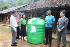 UNICEF provides water storage tanks to Cao Bang