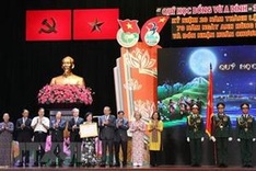 Scholarship fund for ethnic minority children honoured