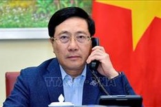 Vietnam, Singapore discuss ways to bolster collaboration