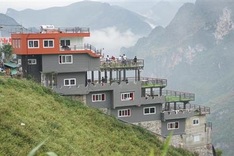 Ha Giang authorities to demolish illegal building on Ma Pi Leng