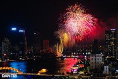 Finland, Vietnam kick off Da Nang firework festival