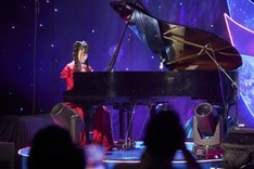 Bella Vu wins gold medal at international arts festival