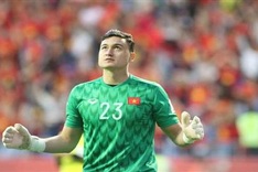 Goalkeeper Dang Van Lam to join Thai club