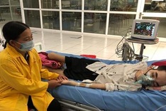 Poor mother desperate to save son from death