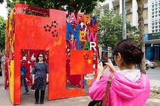In photos: Colourful Hanoi streets ready to welcome Tet Festival