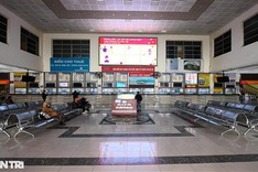 Hanoi stations deserted ahead of New Year