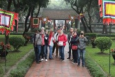 Hanoi gears up for tourist arrival surge in 2020