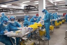 Vietnam on alert as Omicron outbreak recorded