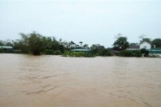 Dantri readers continue to donate to flood victims