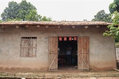 Elderly grandparents struggle to raise grandson