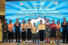 Nha Trang girl wins UNICEF Vietnam contest to create climate superhero