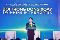 Economy improves but challenges remain: official