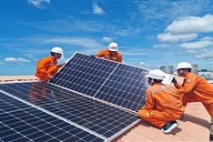 HCM City to install rooftop solar at public offices