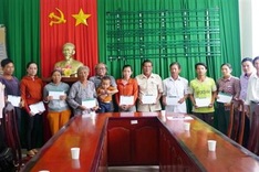 DTiNews readers support flood-hit households on Phu Quoc