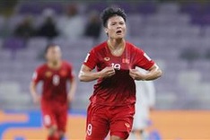 Vietnamese footballer praised by FIFA for community contributions
