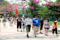 3.3m foreign tourists visit Hanoi in H1