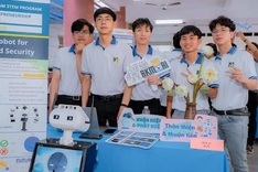 Students offer innovative solutions to global problems