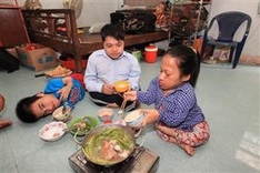 Seminar, photo exhibition opens to support Agent Orange victims