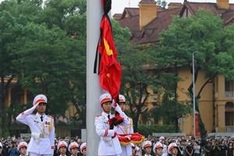 Flag hoisted half-mast in national mourning for Party leader Nguyen Phu Trong