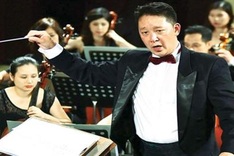 Conductor Le Phi, a pride of Vietnamese chamber music