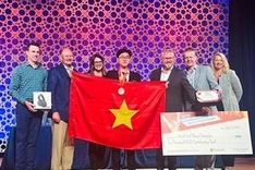 Vietnamese students claim medals at world contests