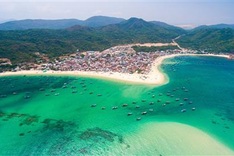 Binh Dinh asked to welcome return of foreign tourists under pilot scheme