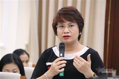 Over 70% of high school graduates apply for universities