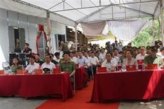 Poor Ha Tinh households to receive new homes